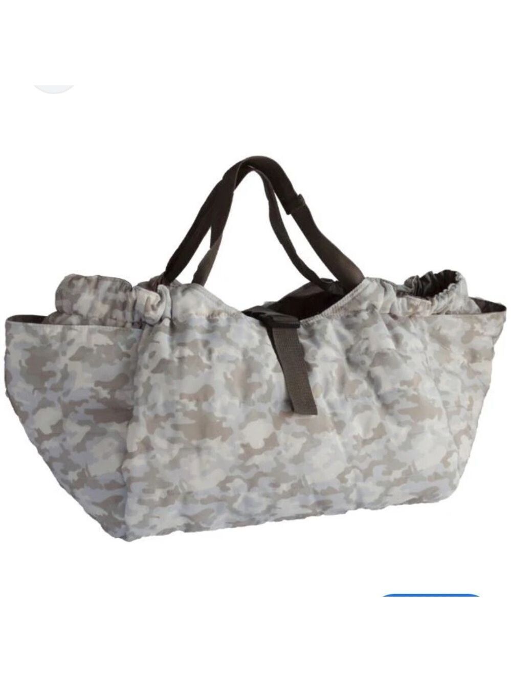 Spice of Life Around Town Light Quilt Bag in Beige Camo Print